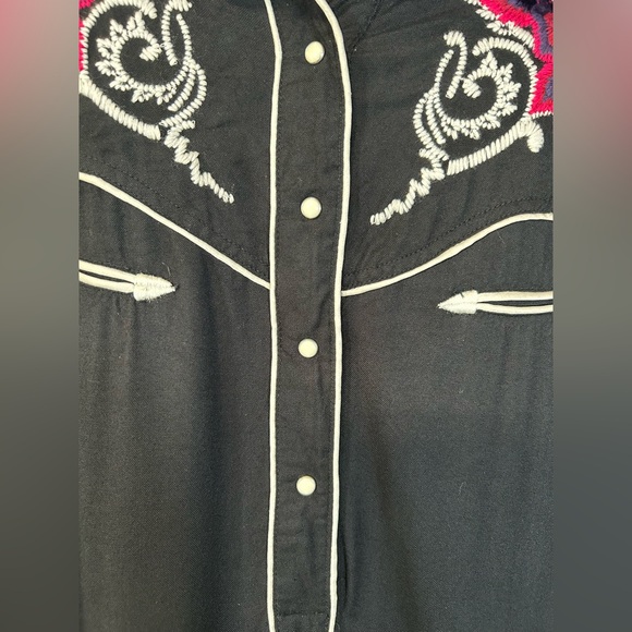 Ariat Black Long Sleeve Dress with Pink Embroidery - Picture 7 of 12